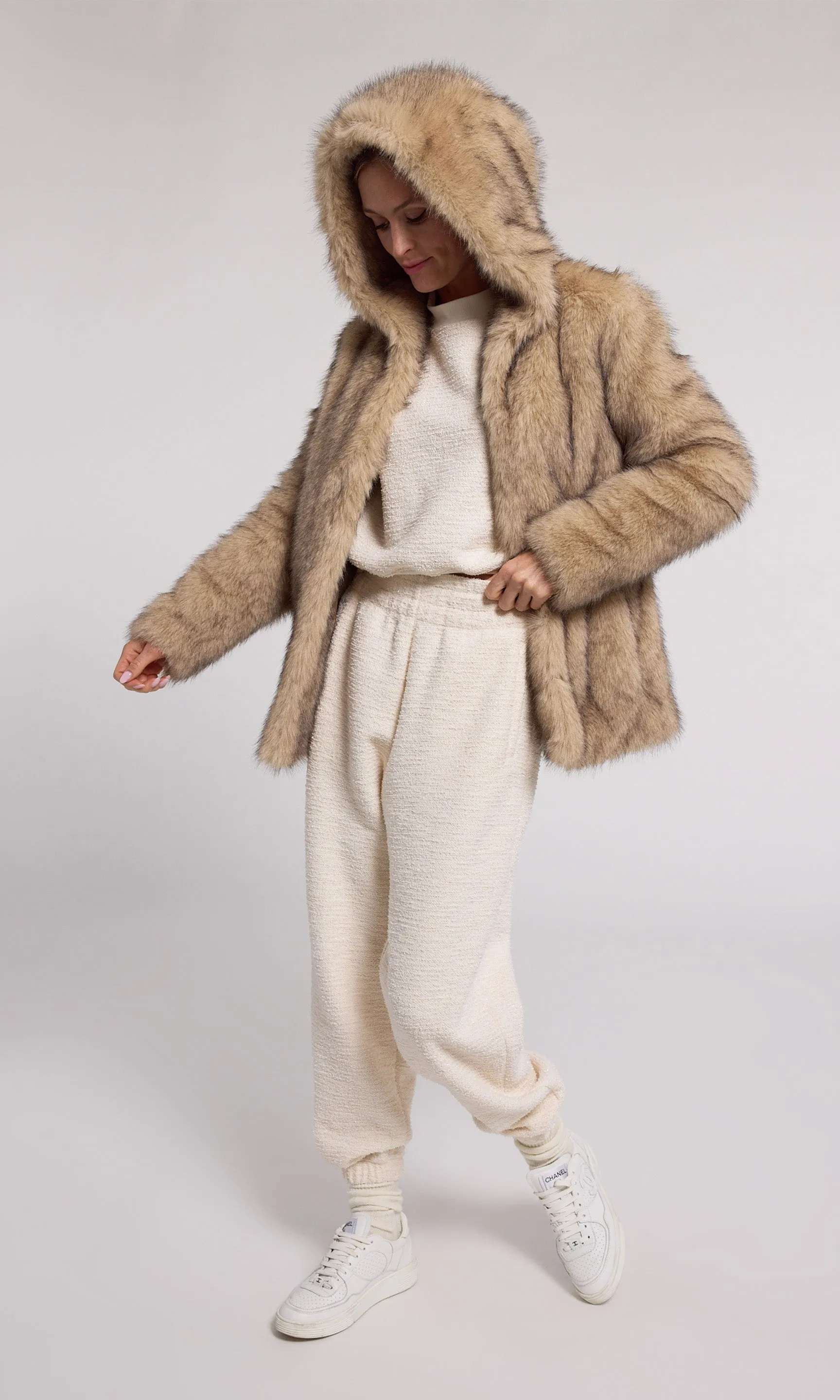Della Faux Fur Hood Jacket