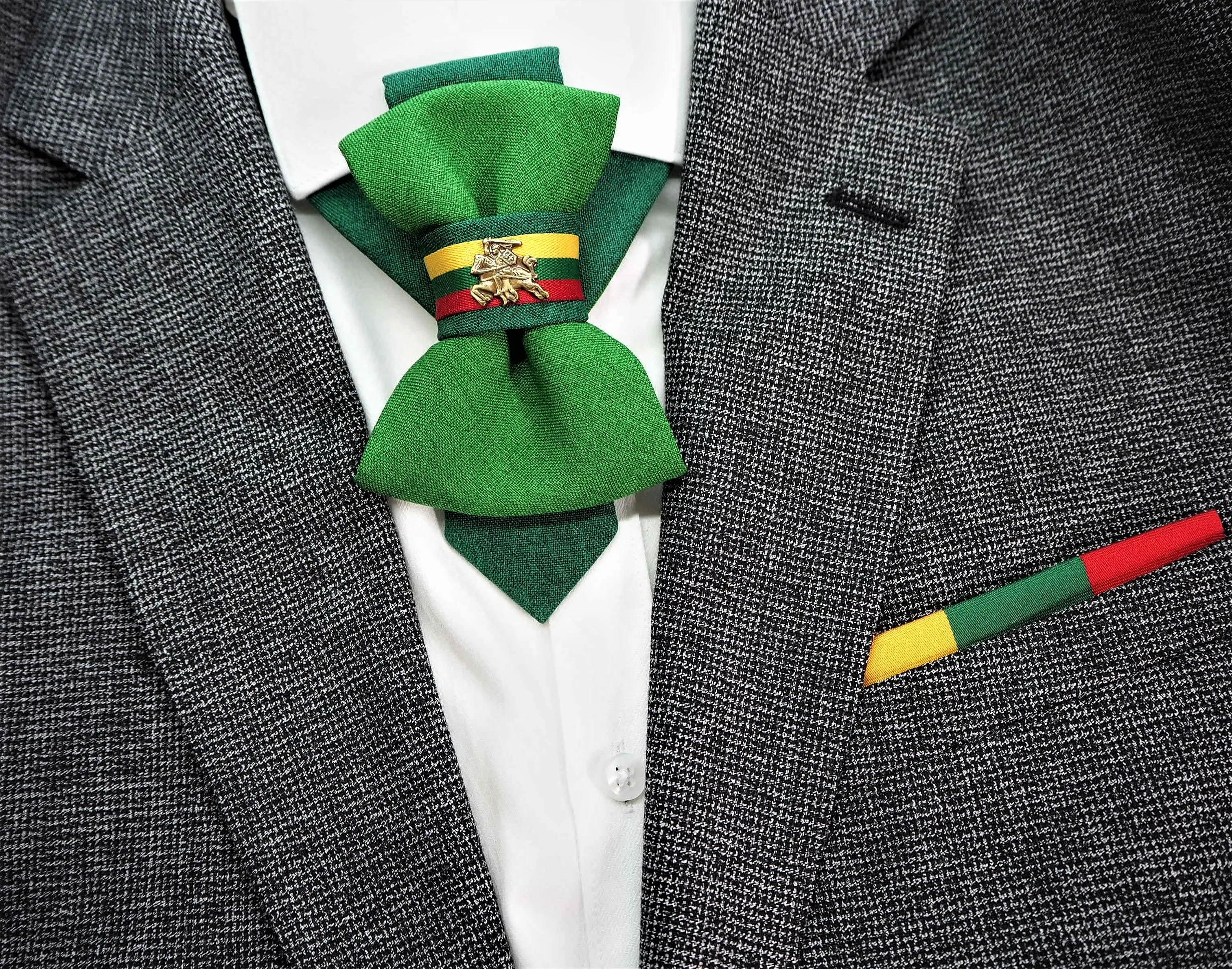 POCKET SQUARE TRICOLOR